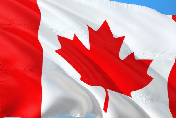 canadian installment loan canadian flag
