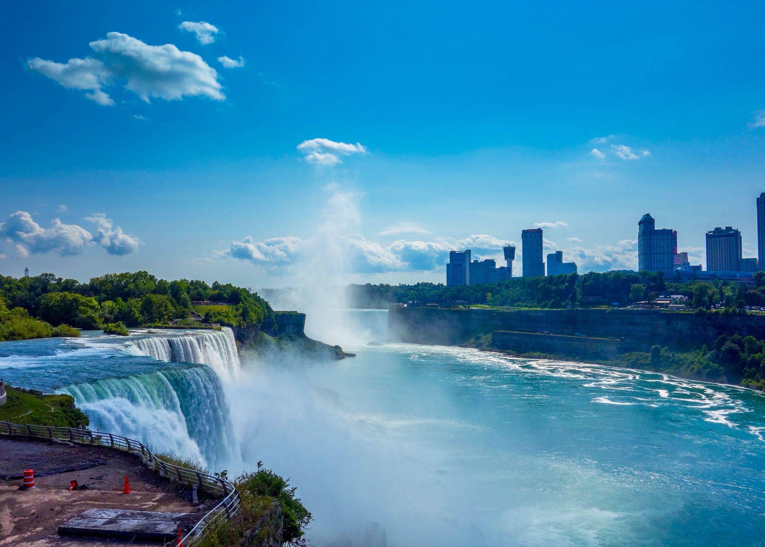 Niagara falls installment loan image of falls